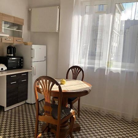Flat Near Plac Zbawiciela, In Heart Of Warsaw Apartment Exterior foto