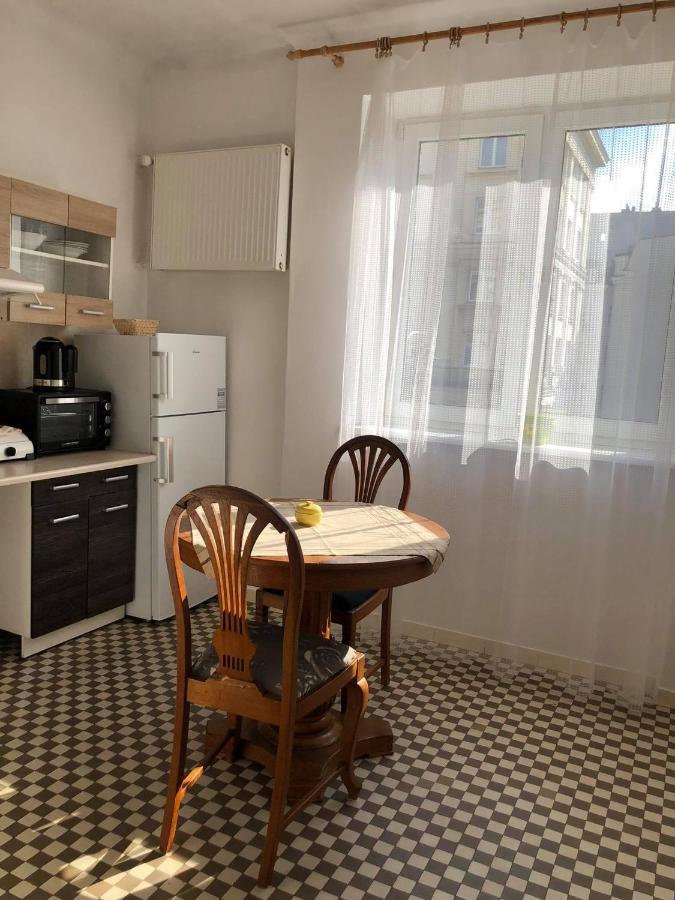 Flat Near Plac Zbawiciela, In Heart Of Warsaw Apartment Exterior foto
